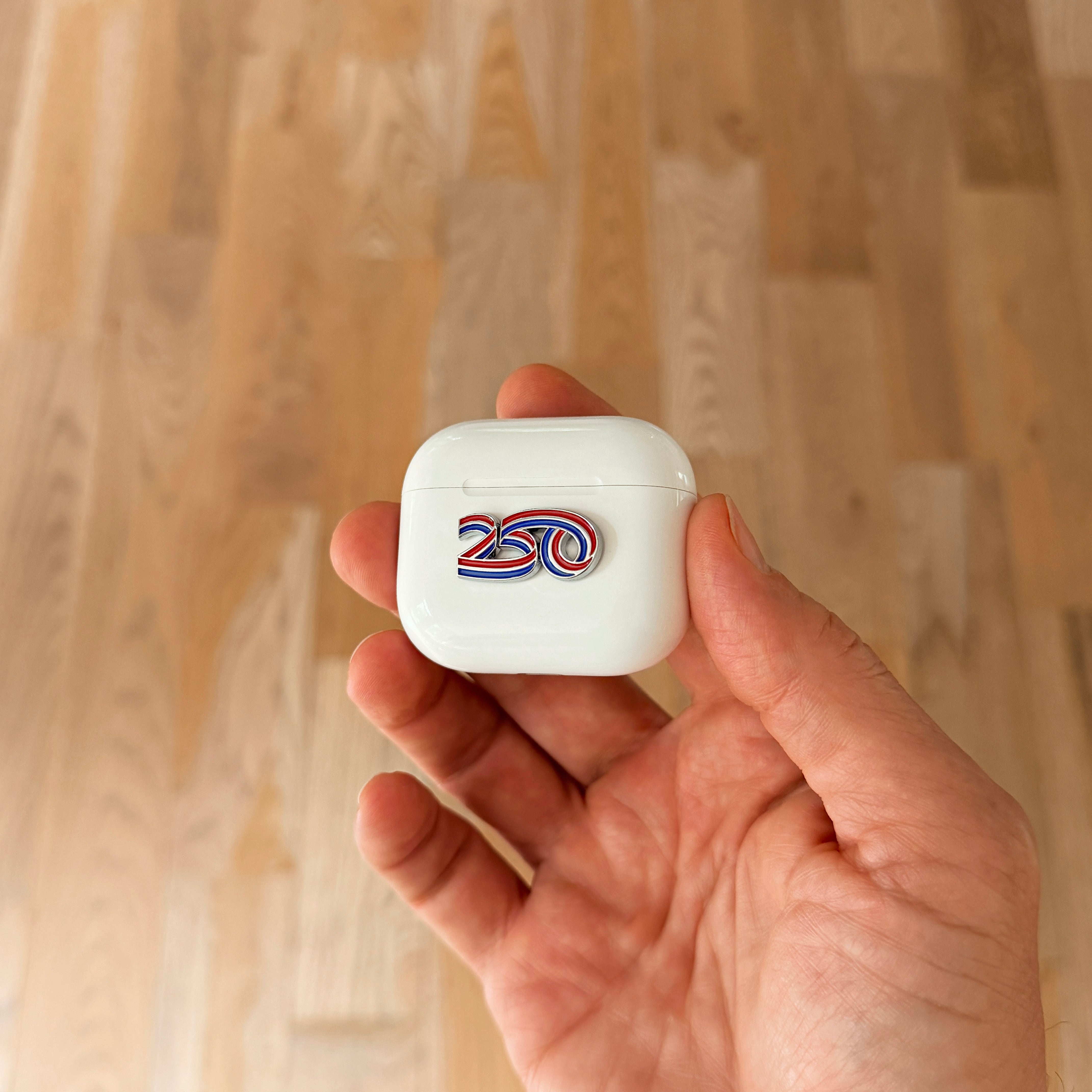 the AMERICA250™ MINI BADGE - Grateful Fred -