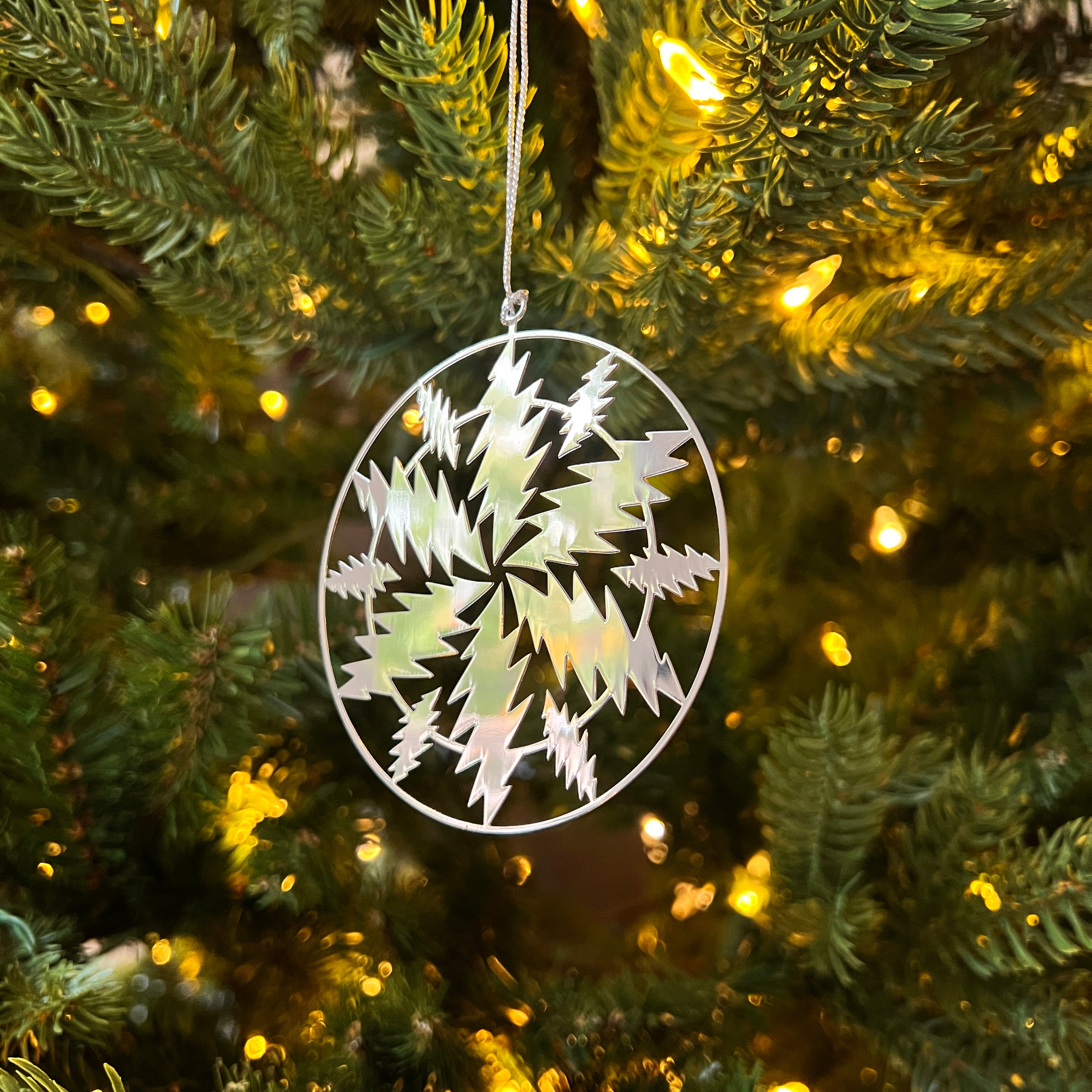 the 6 THIN METAL ORNAMENT SET - Grateful Fred - Ornament