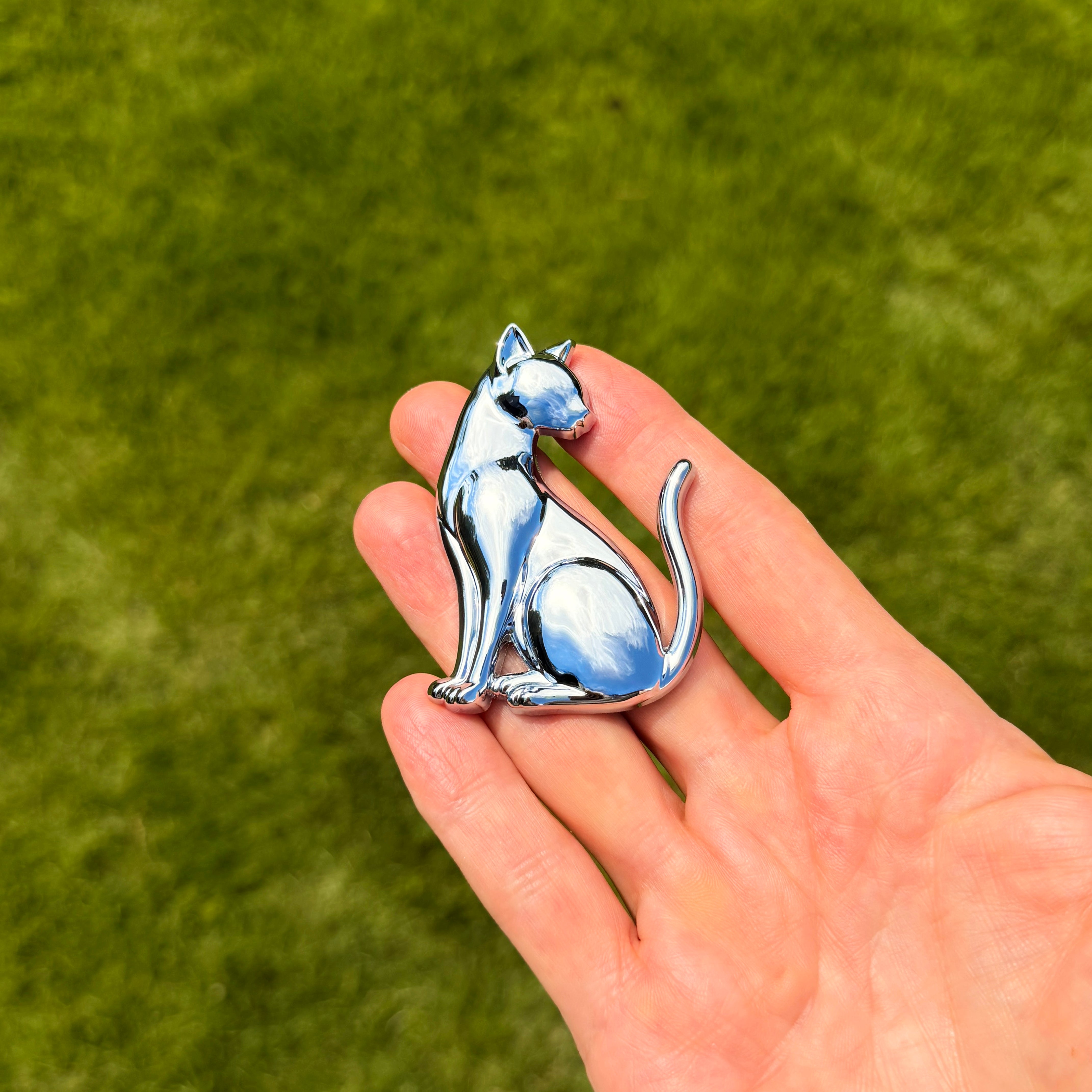 the CAT BADGE - Grateful Fred -