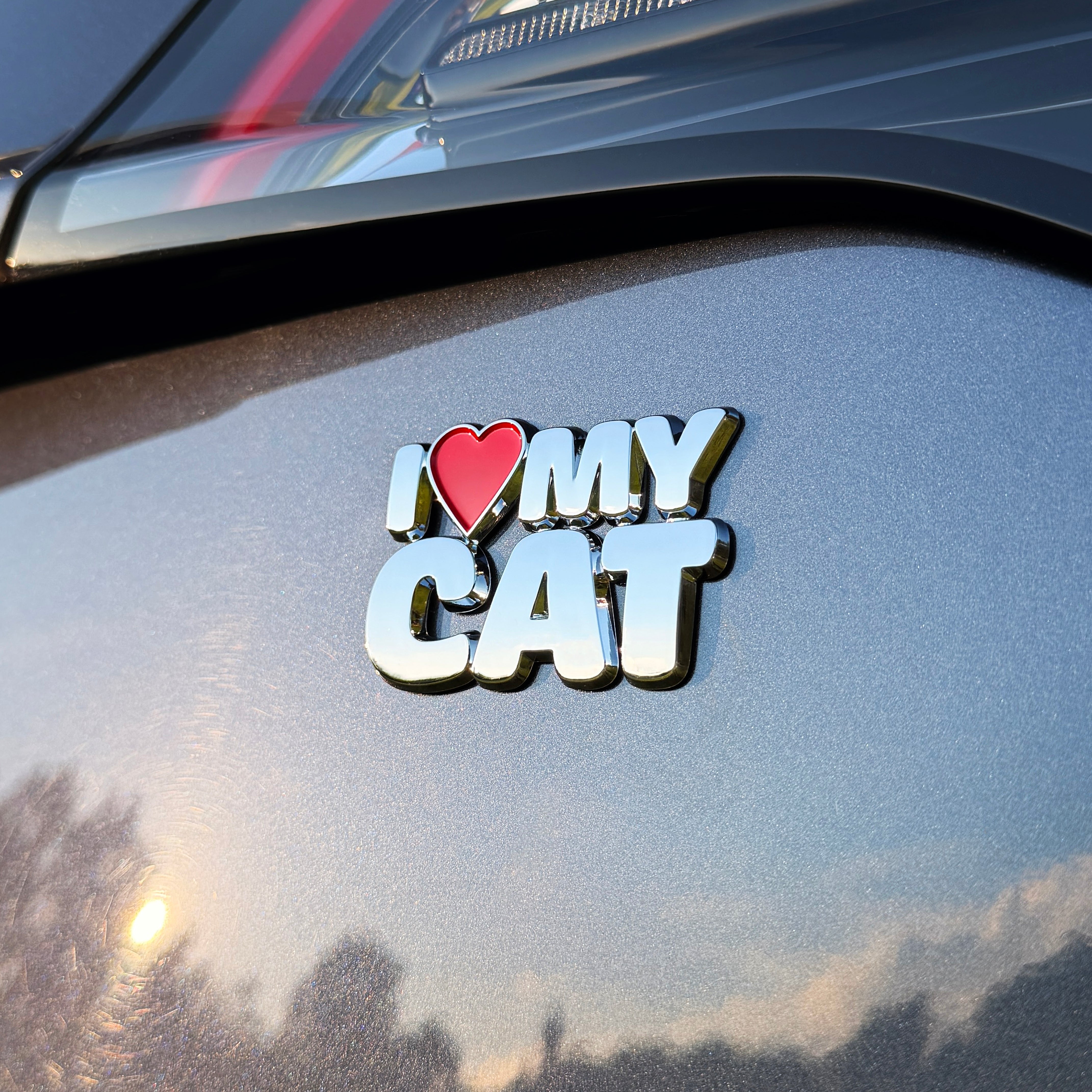 the I ♥️ MY CAT BADGE - Grateful Fred -