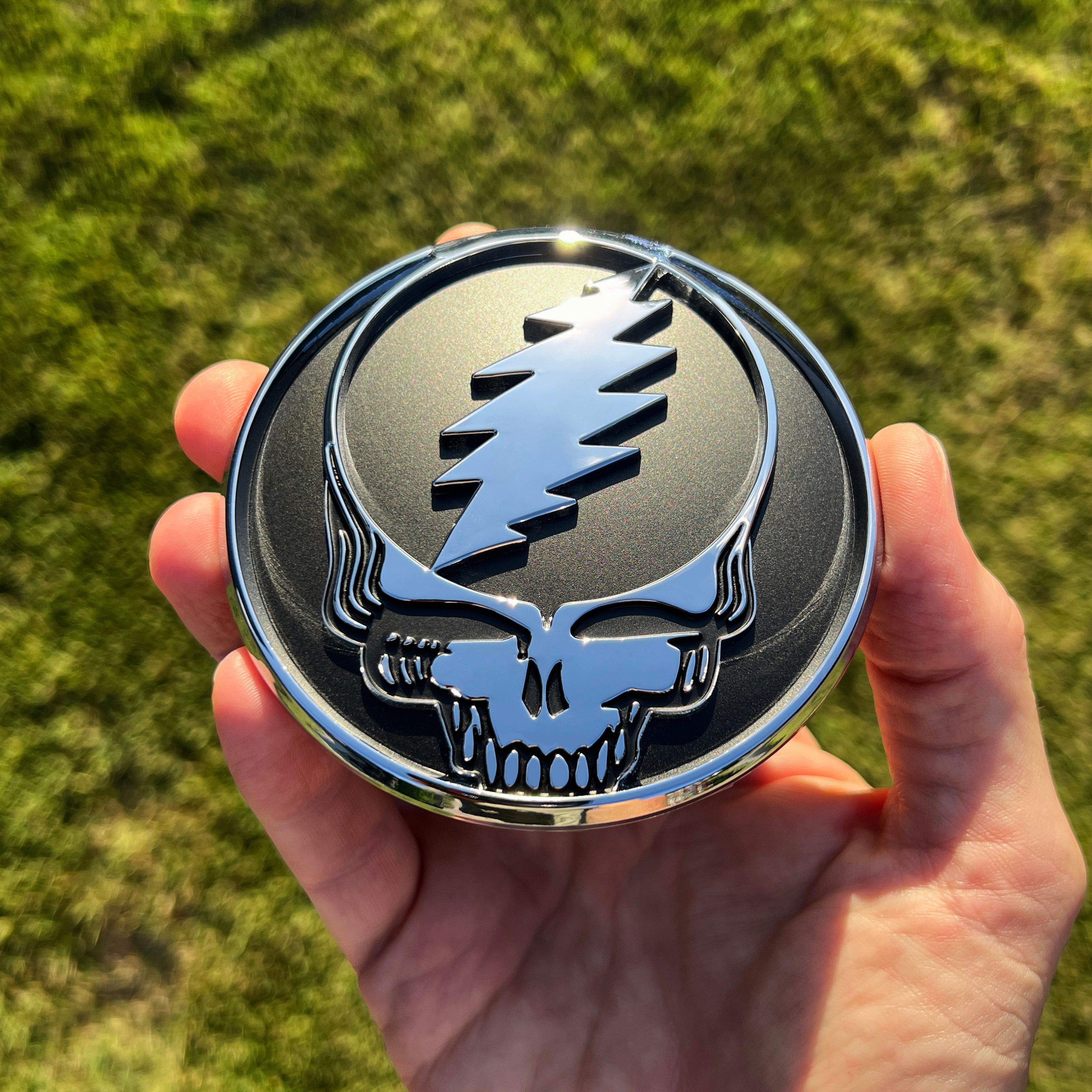 the EXTRA STEALIE 2.0 - Grateful Fred - Badge