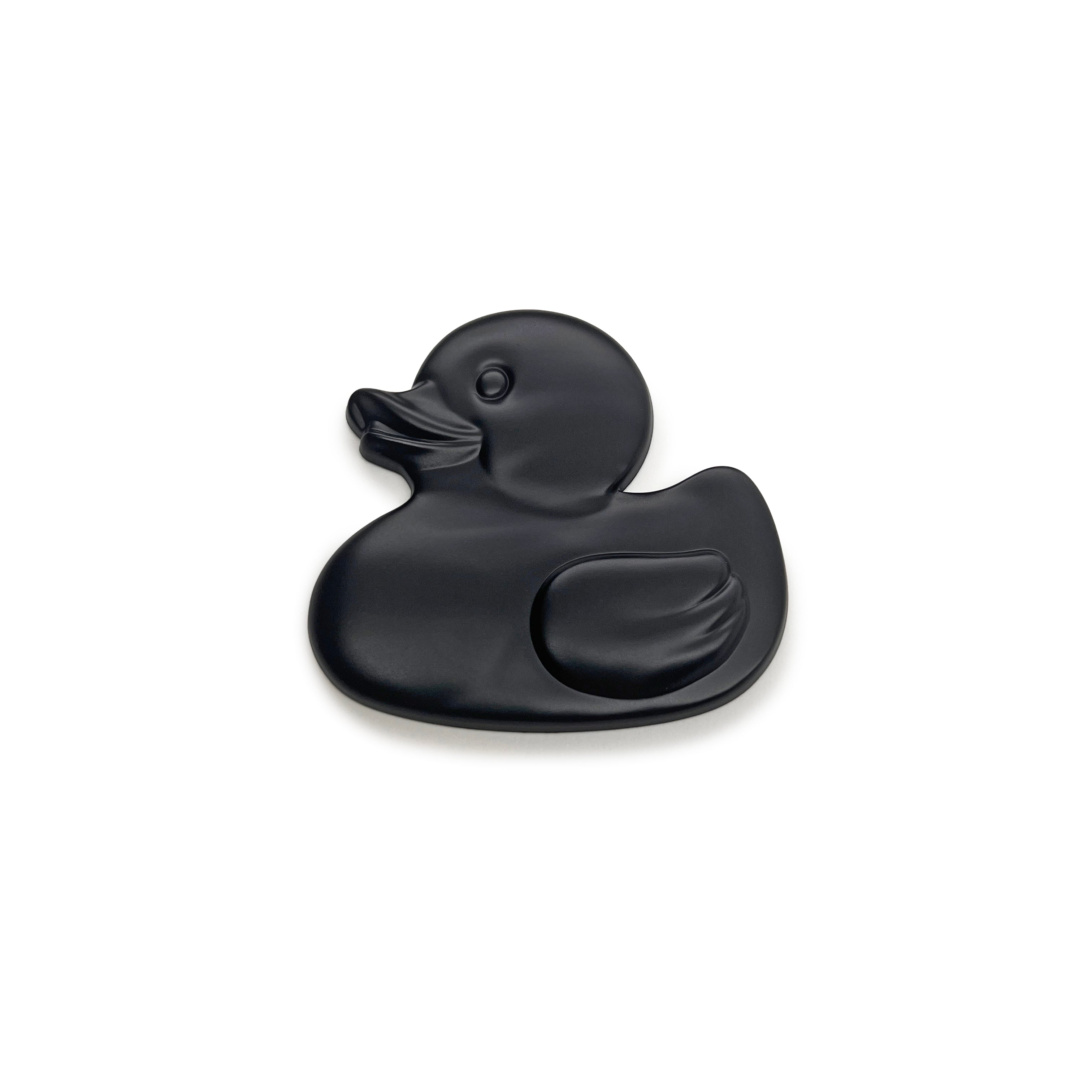Matte Black rubber duck car badge – durable ABS plastic with 3M adhesive, safe for vehicle paint. Weather-resistant emblem fits Jeep, laptop, cooler, or any flat surface. Chrome decal for outdoor and automotive use.