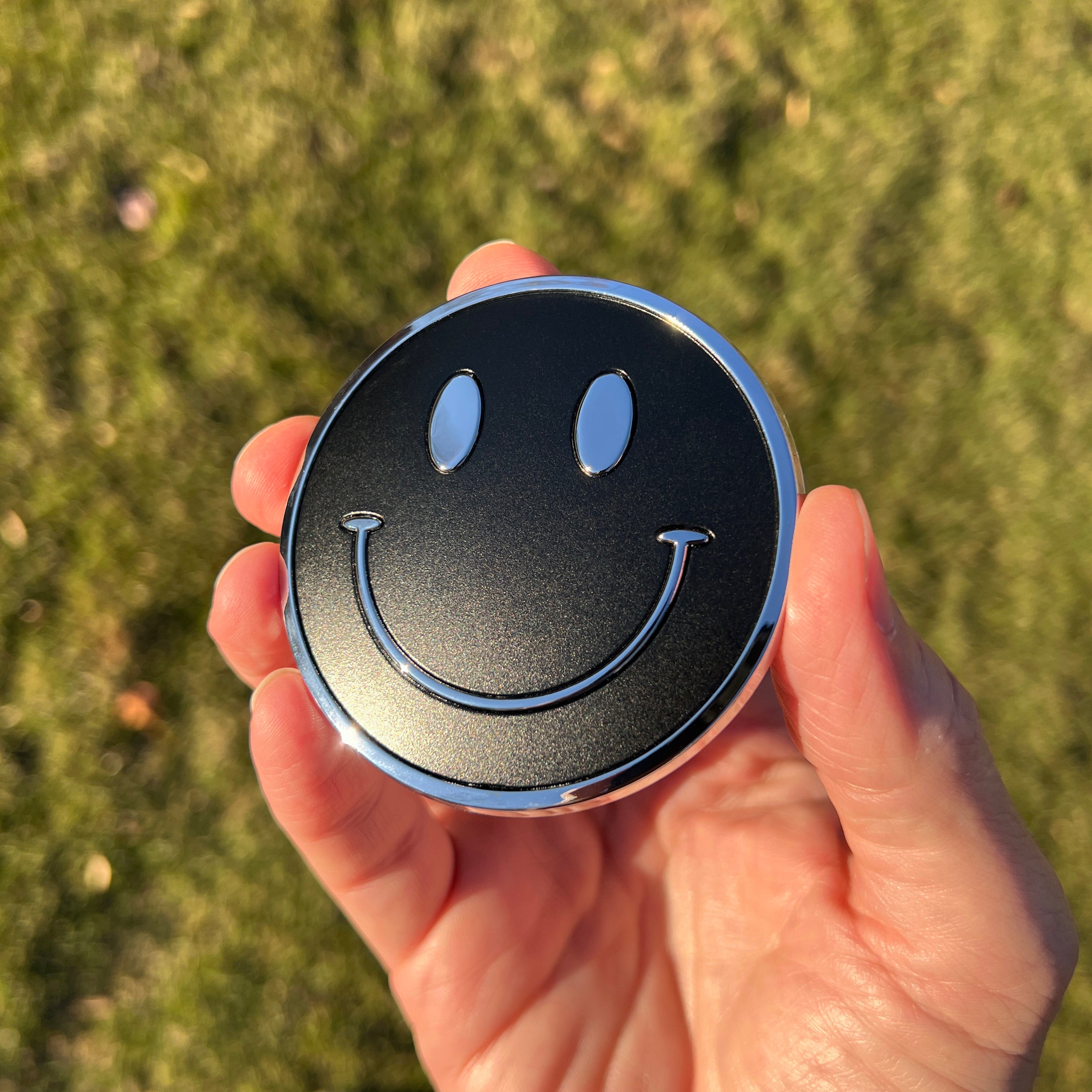 the SMILEY FACE BADGE - Grateful Fred - Badge