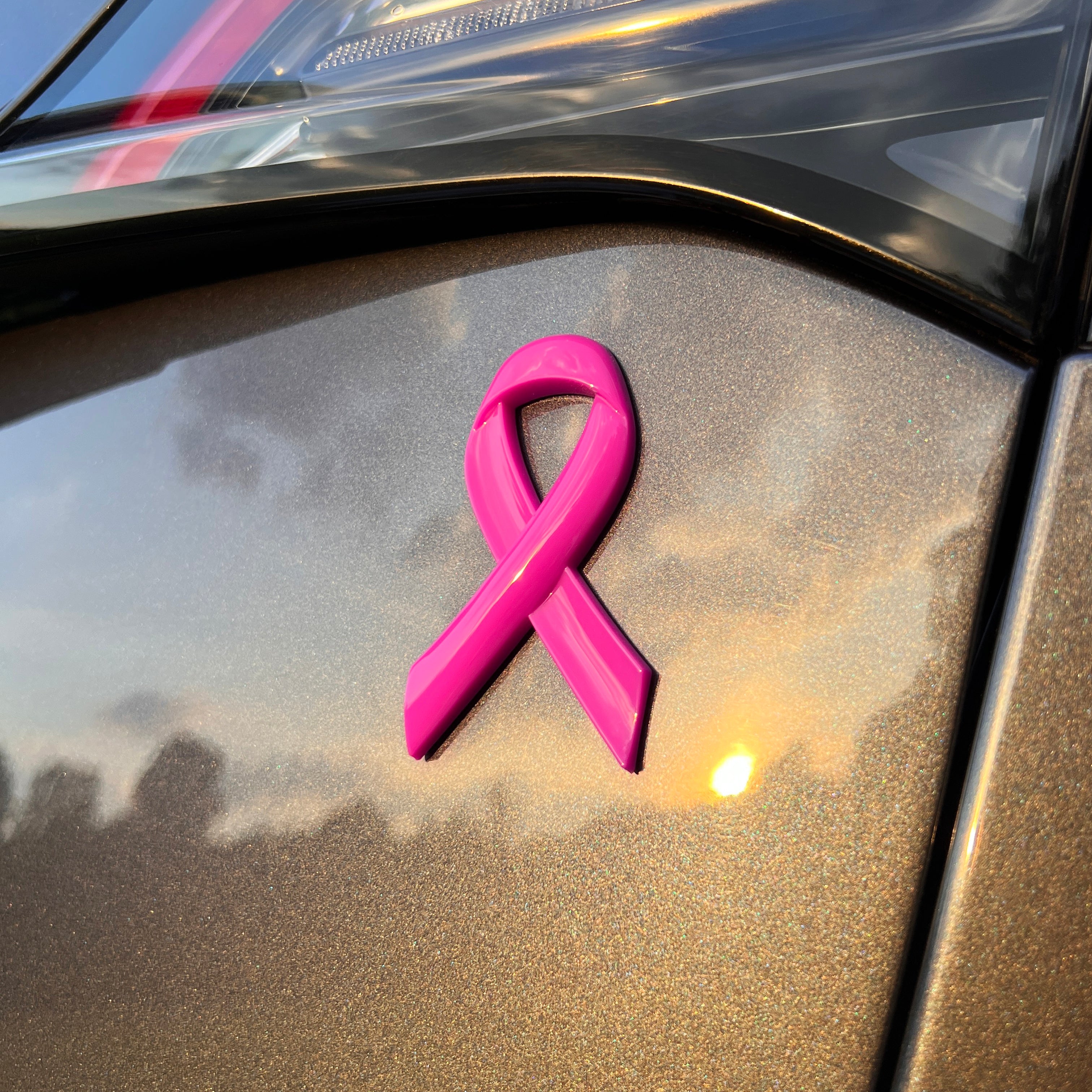 the BREAST CANCER AWARENESS BADGE - Grateful Fred - Badge