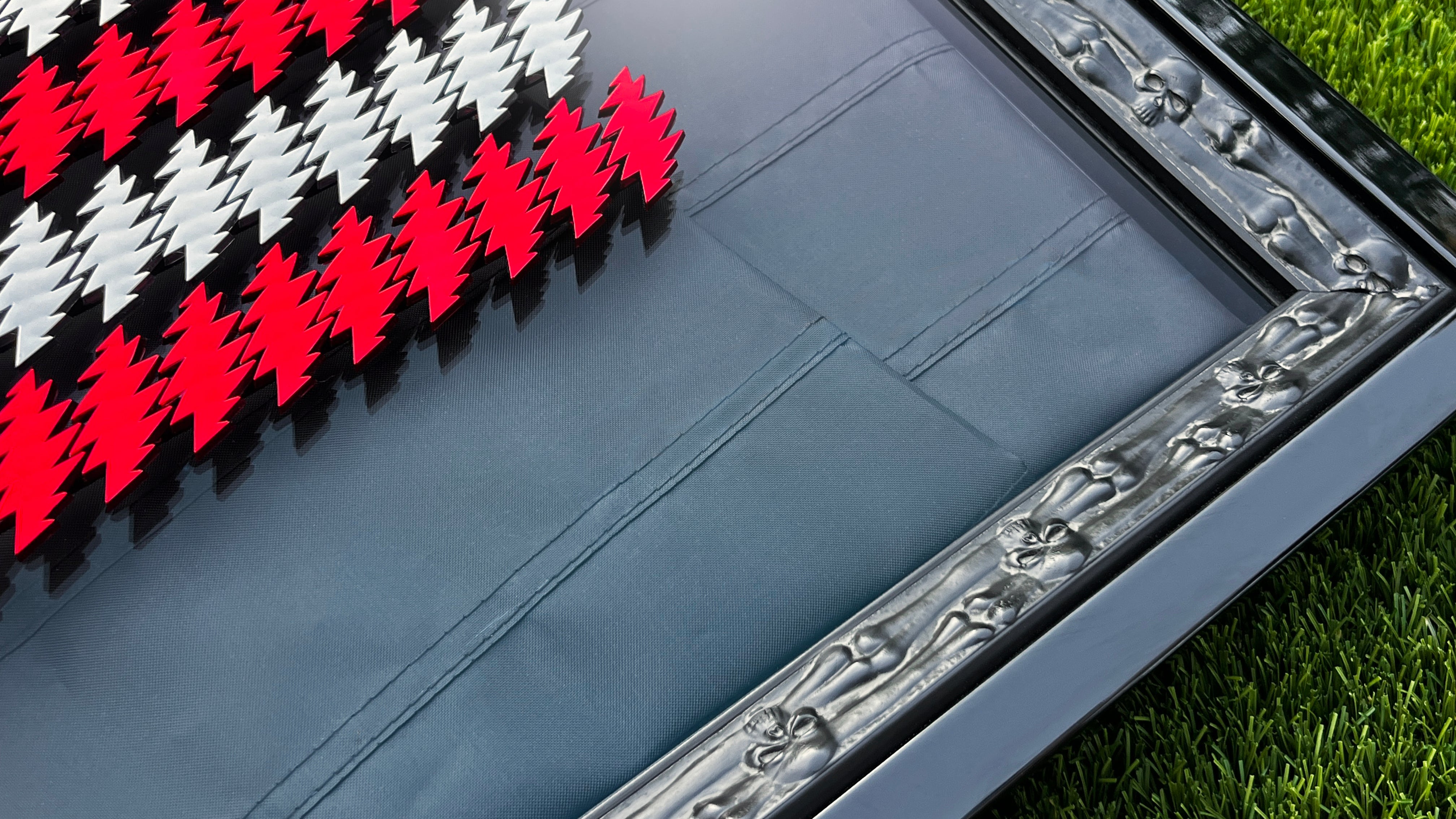 the AMERICAN BEAUTY FLAG (charity auction to support Pets for Vets®) - Grateful Fred -