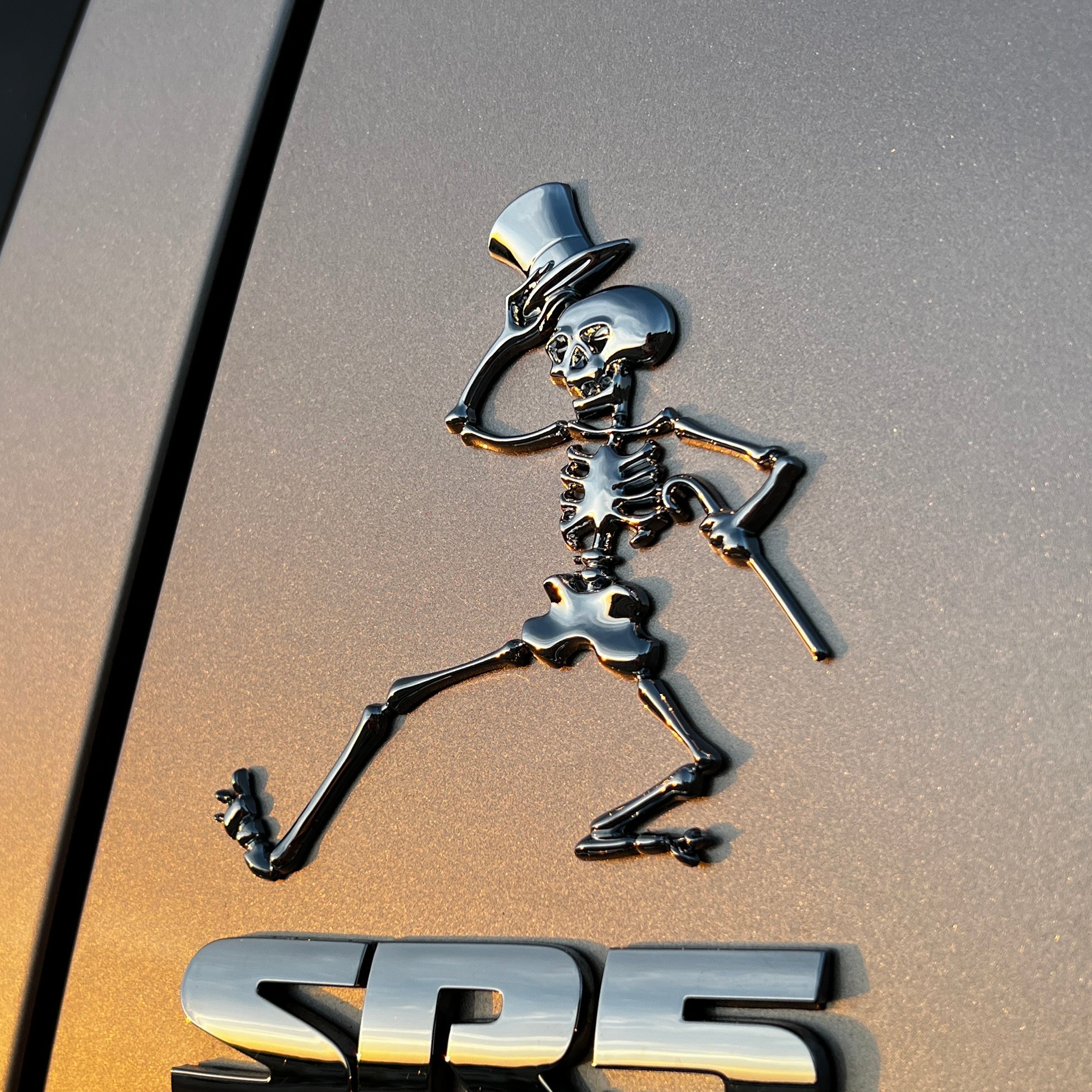 the DANCING SKELETON BADGE - Grateful Fred - Badge