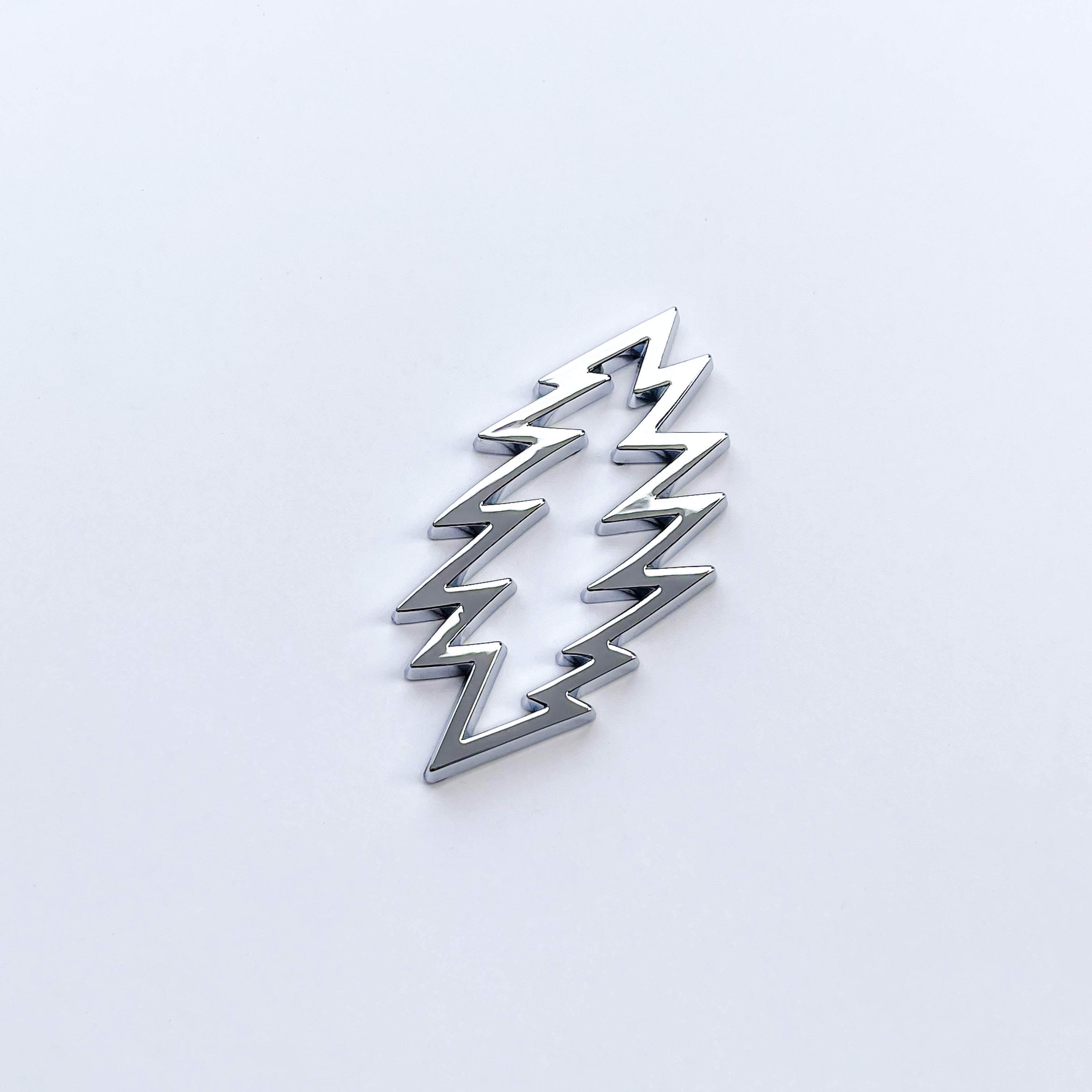 the OUTLINE BOLT - Grateful Fred - Badge