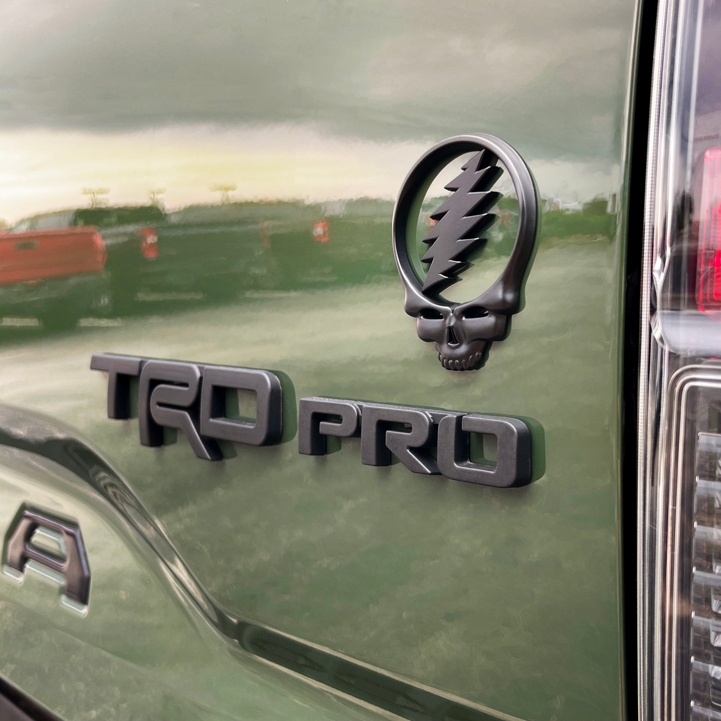 the STEAL YOUR FACE BADGE - Grateful Fred - Vehicle Emblems & Hood Ornaments