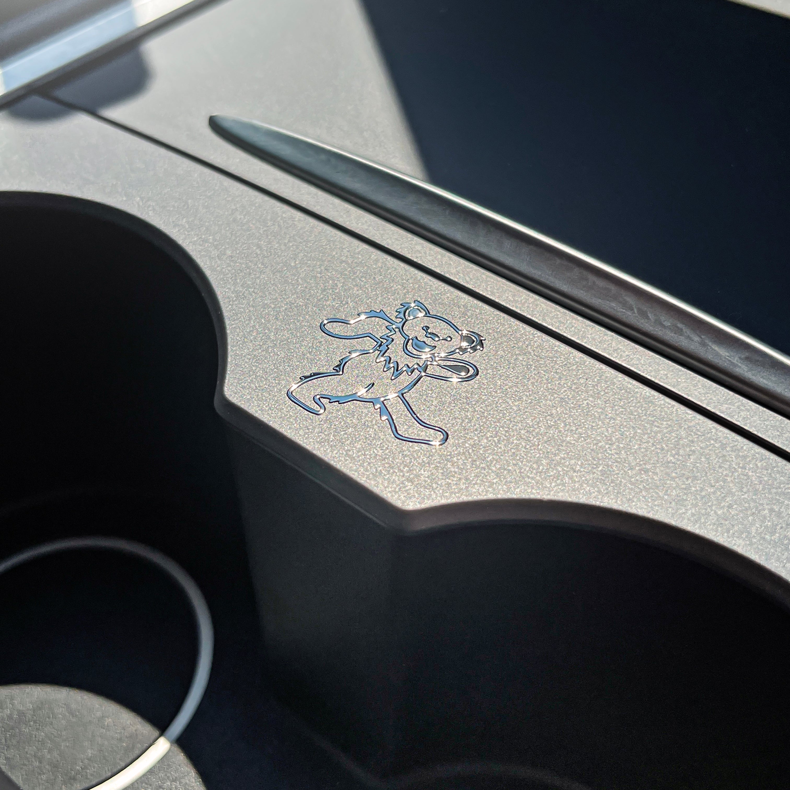 the METAL MARCHING BEAR - Grateful Fred - Decorative Stickers