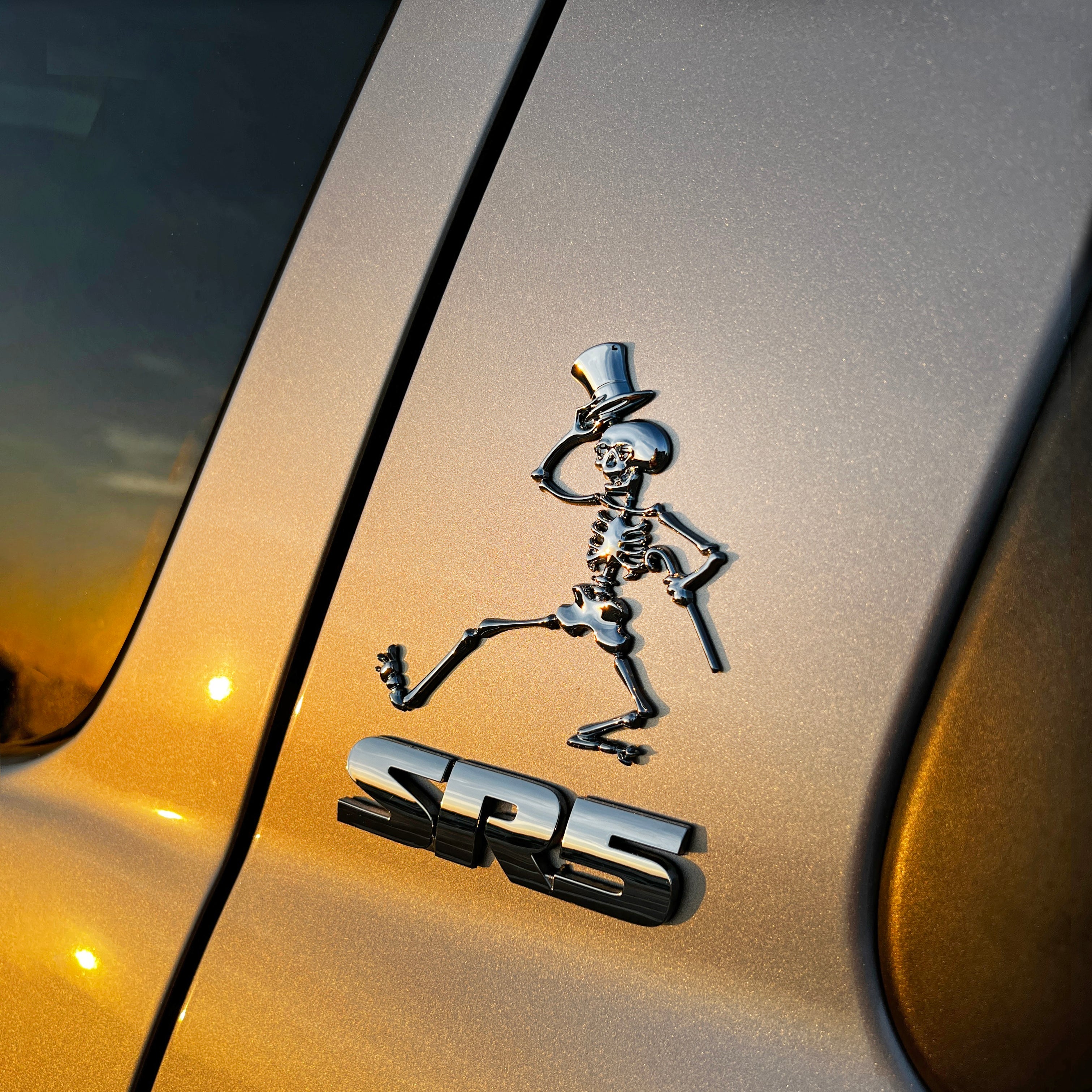 the DANCING SKELETON BADGE - Grateful Fred - Badge