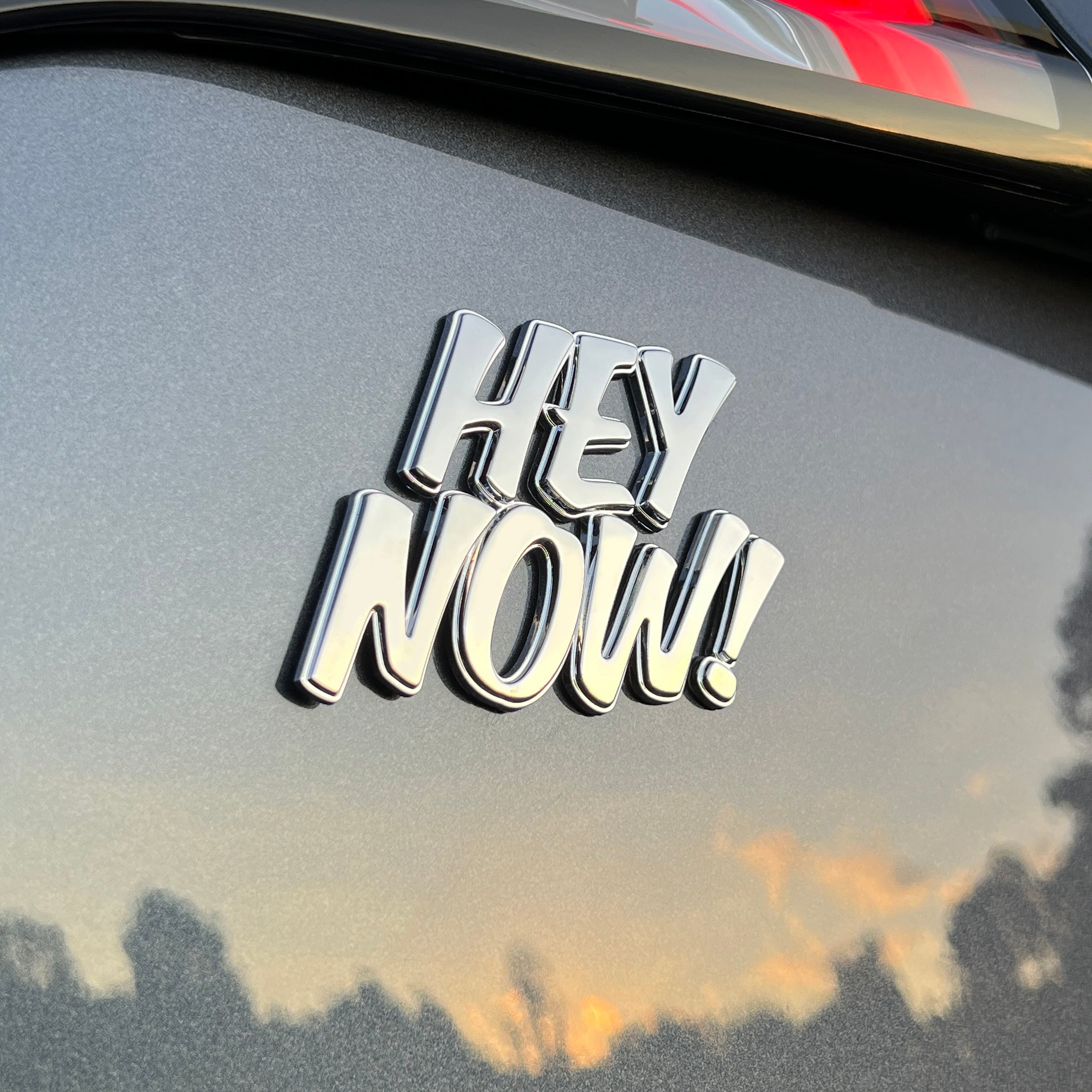 the HEY NOW BADGE - Grateful Fred   - Badge