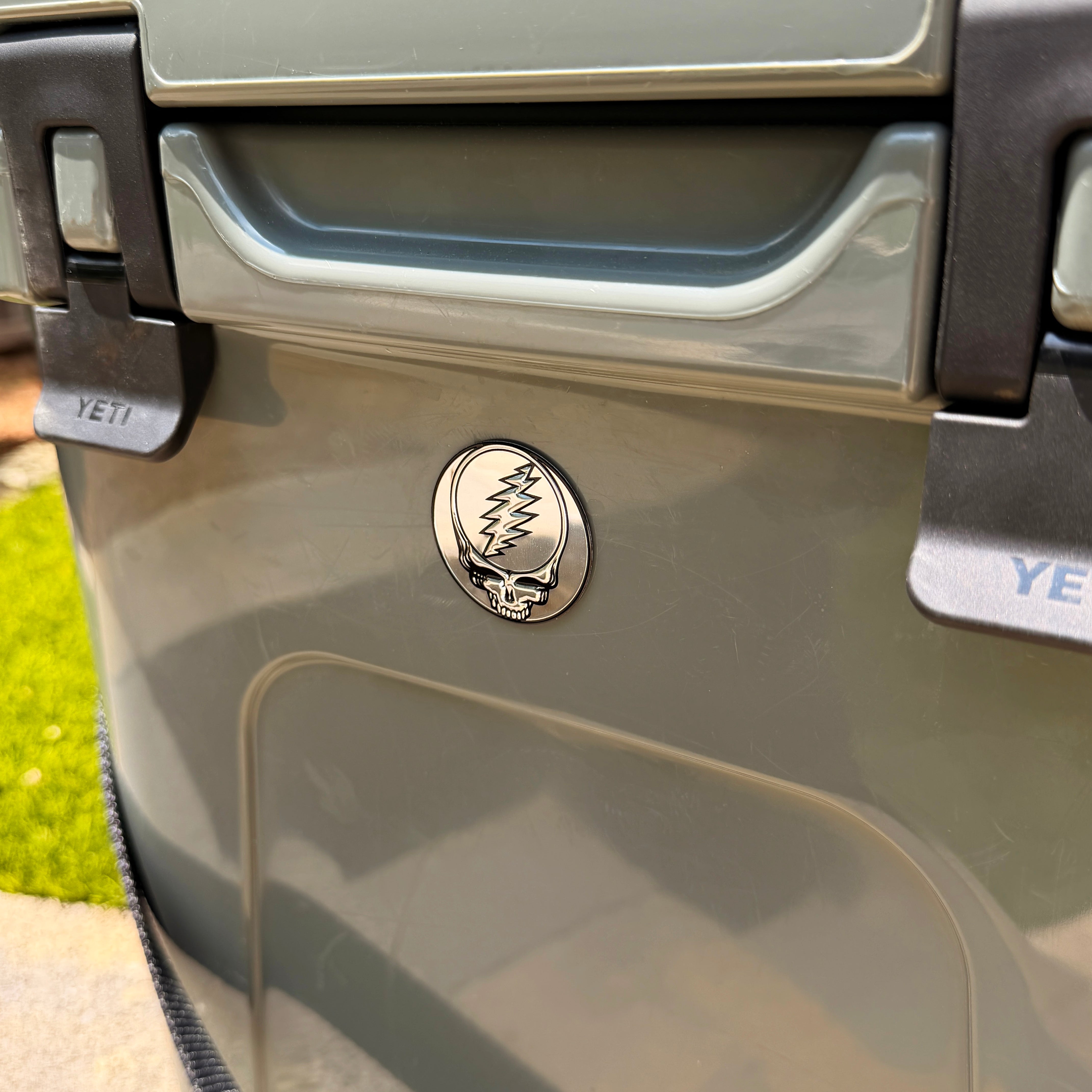 the STEALIE 2.0 METAL STICKER - Grateful Fred   - 