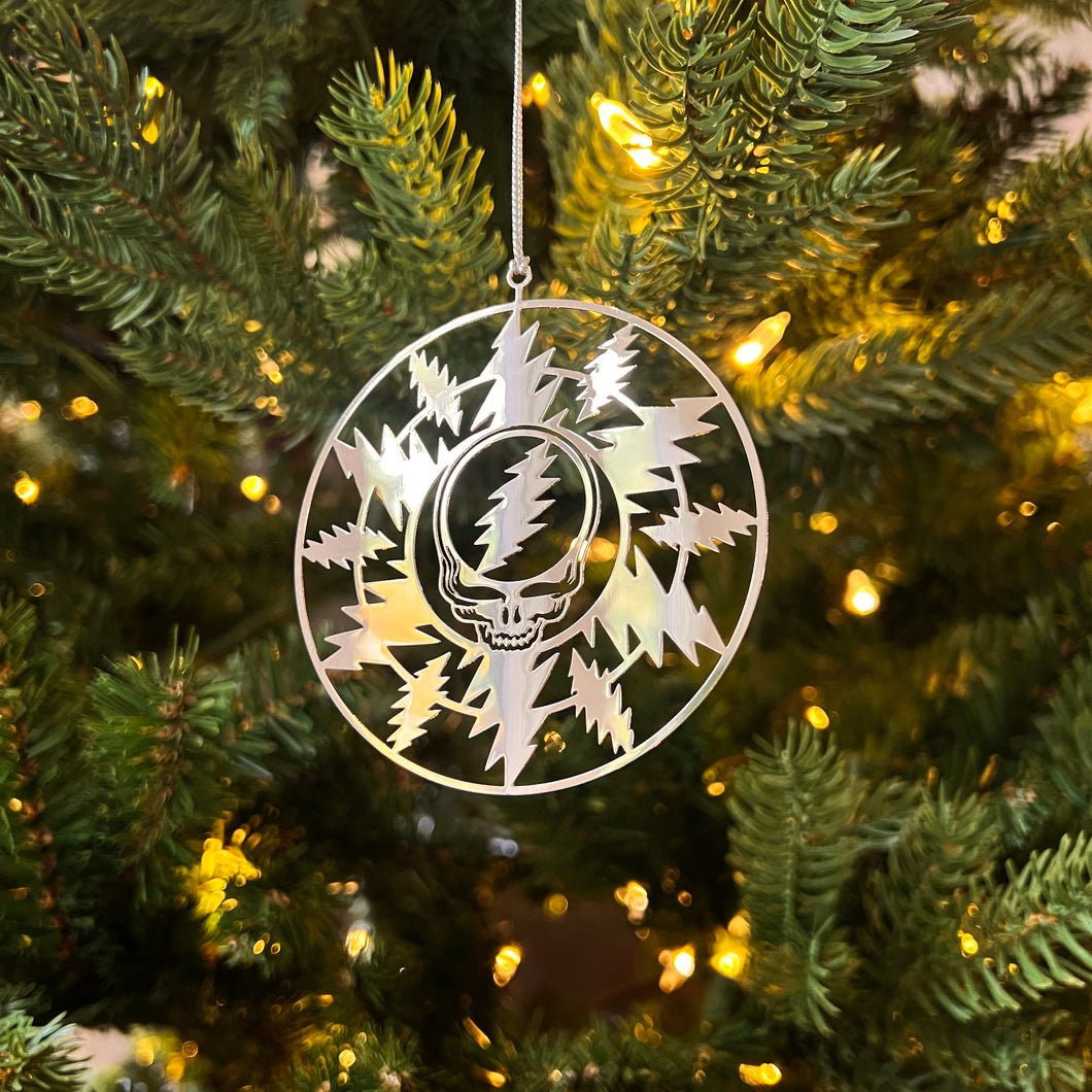 the STEALIE & BOLTS ORNAMENT