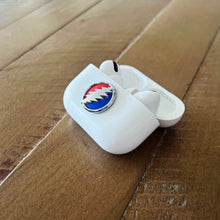 Load image into Gallery viewer, the STEALIE BOLT BADGE - Grateful Fred   - Badge
