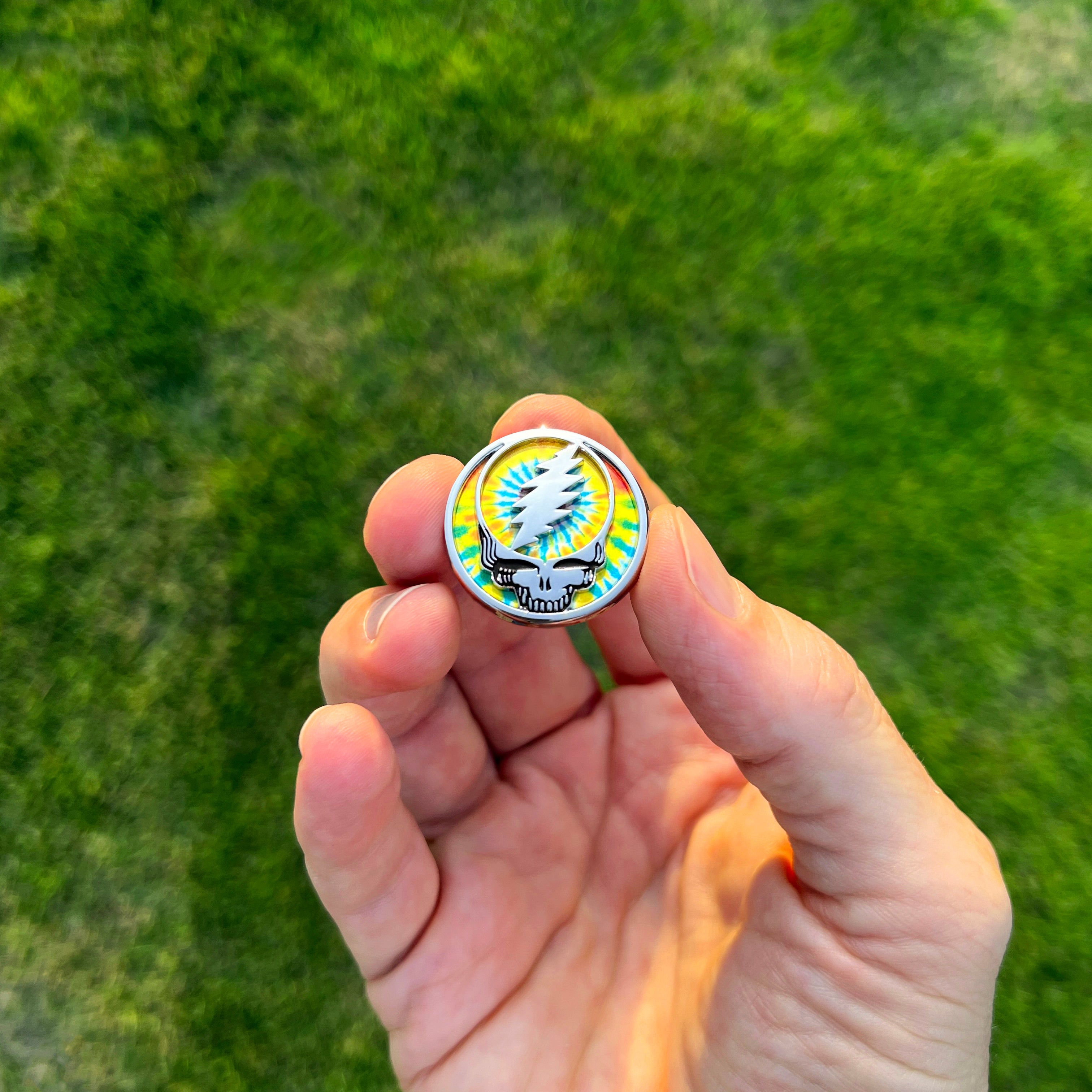 the MINI STEALIE 2.0 (SINGLE) - Grateful Fred   - Mini Badge