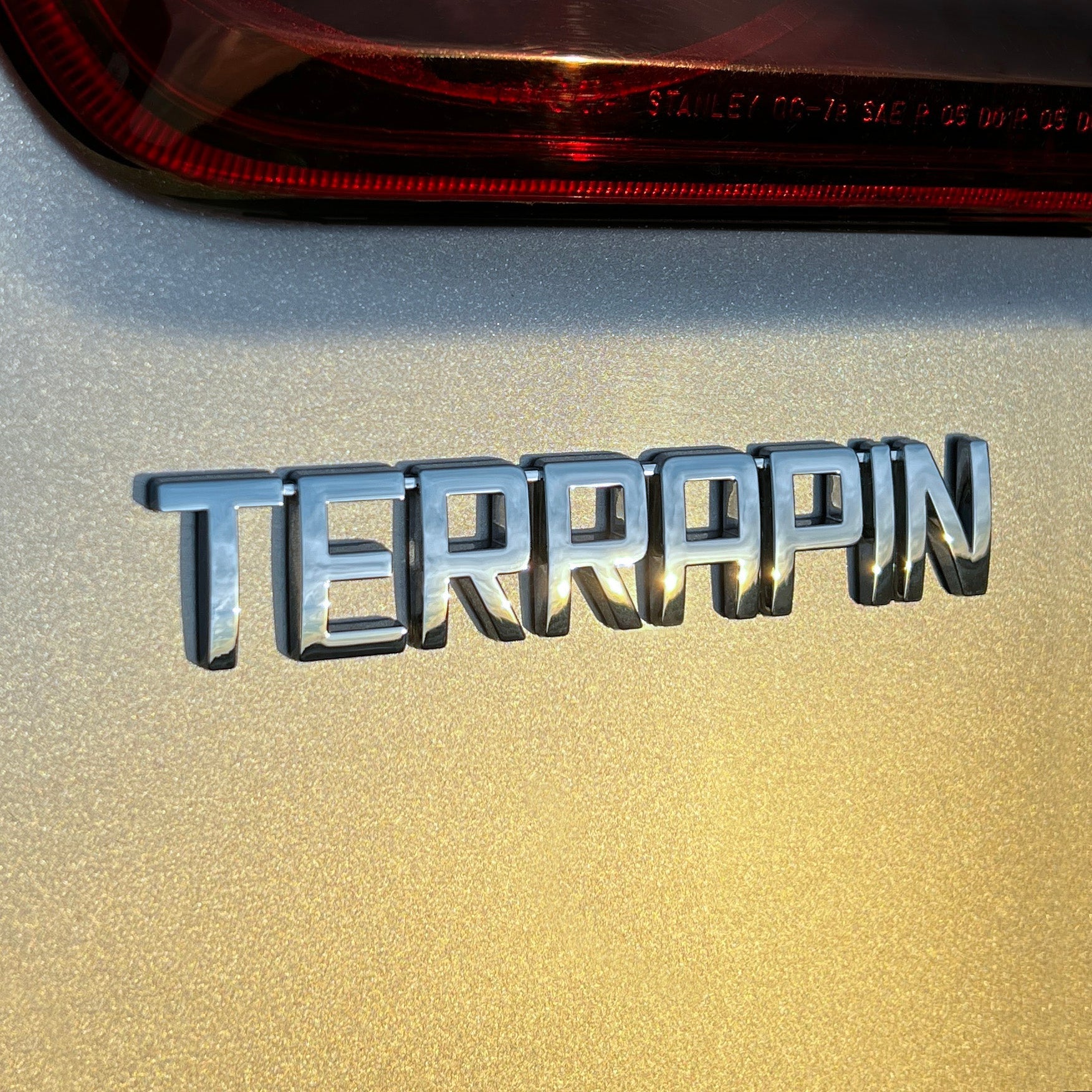 the TERRAPIN BADGE - Grateful Fred   - Vehicle Emblems & Hood Ornaments